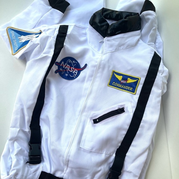 NEW Astronaut Space Commander Costume for Kids White and Black - Picture 2 of 15
